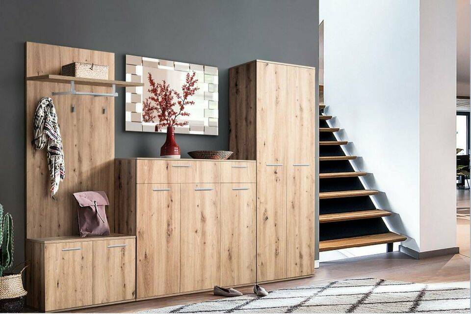 Dəhliz dolabı sadə